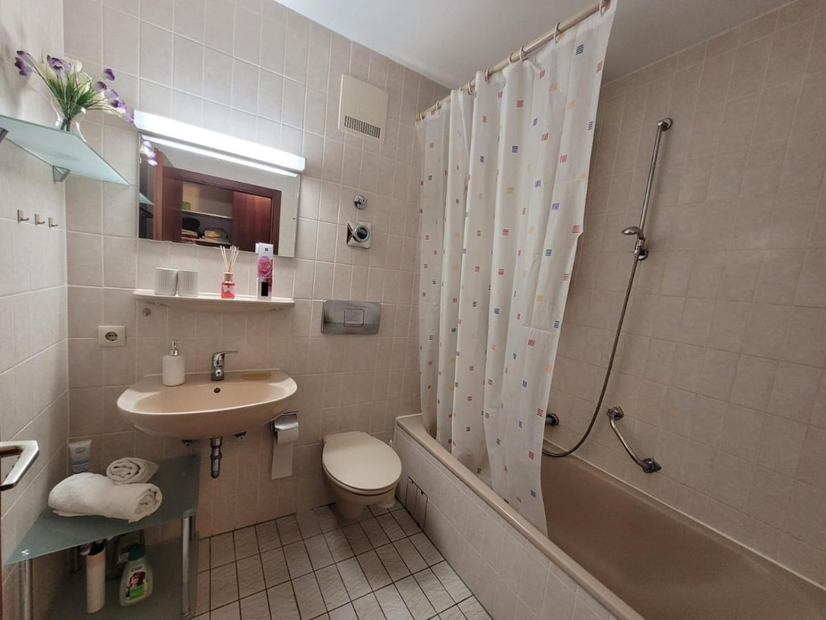 Appartement An Der Weinstrasse Bad Bergzabern Extérieur photo